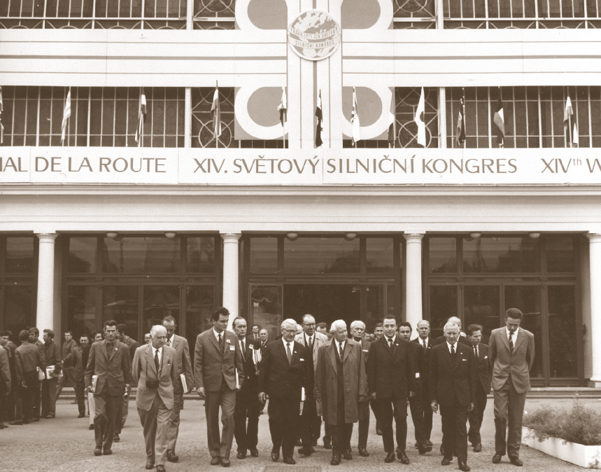 Palacio Industrial - XIVº Congreso Mundial de la Carretera en 1971